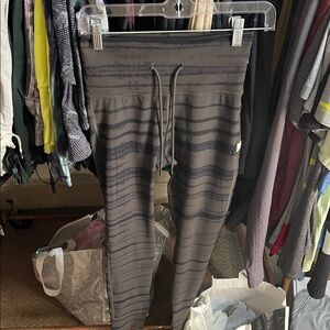 Vuori Black Striped Leggings